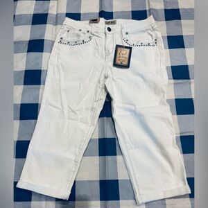 Women’s Earl Jean - white croppped NWT